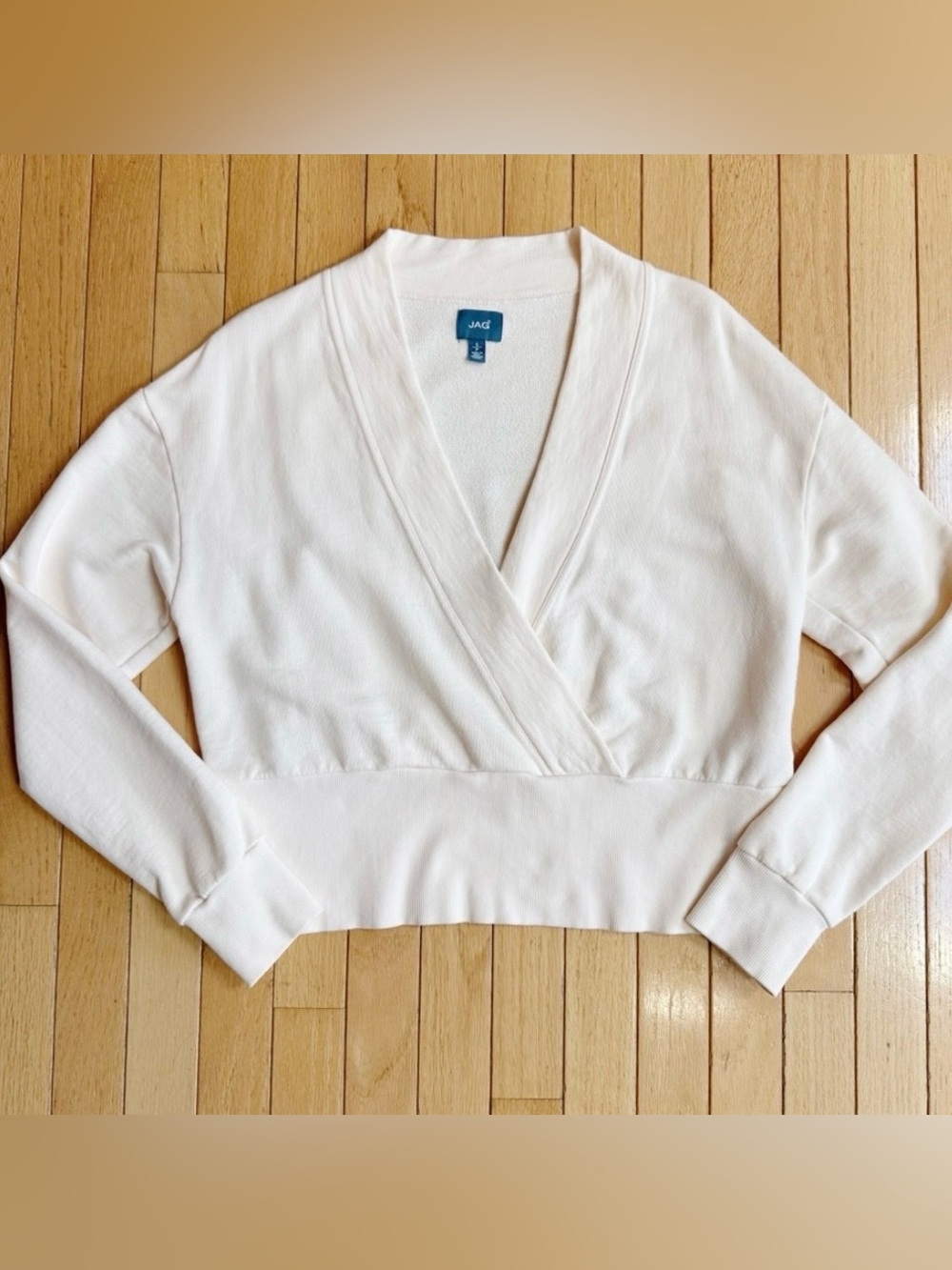 JAG White Wrap-Front Cropped Sweater Small Top